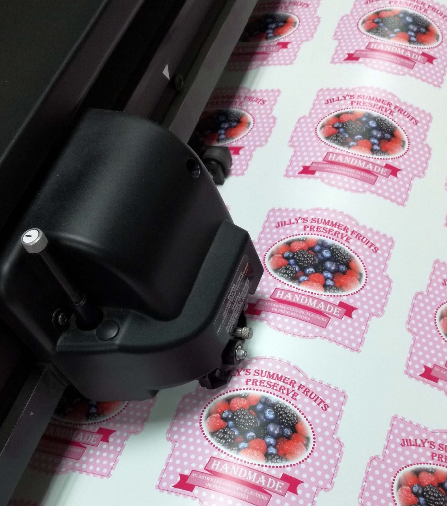 A jam label being printed.